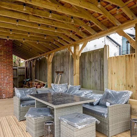 Pass The Keys Appletree Cottage - A Chic Seaside Home And Garden Whitstable Eksteriør billede