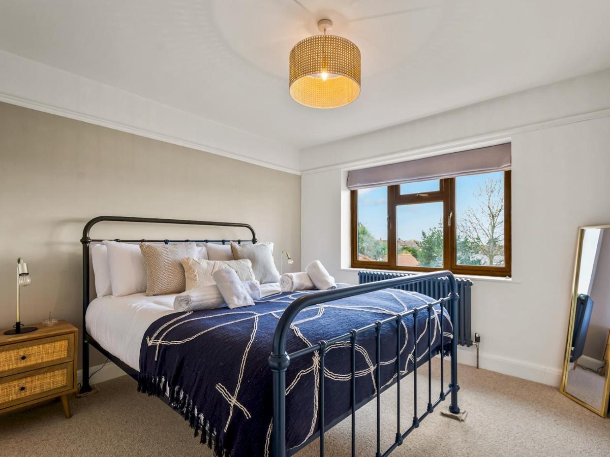 Pass The Keys Appletree Cottage - A Chic Seaside Home And Garden Whitstable Eksteriør billede
