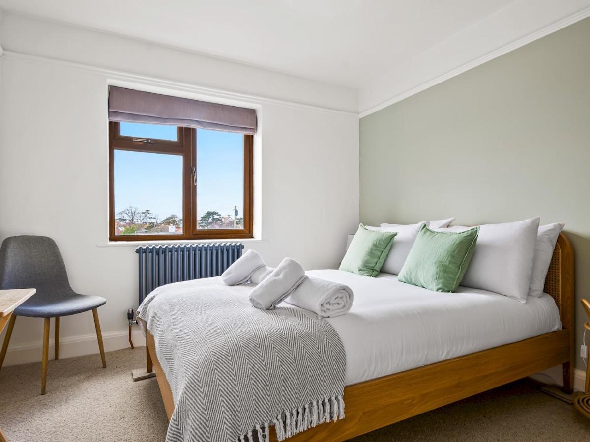 Pass The Keys Appletree Cottage - A Chic Seaside Home And Garden Whitstable Eksteriør billede