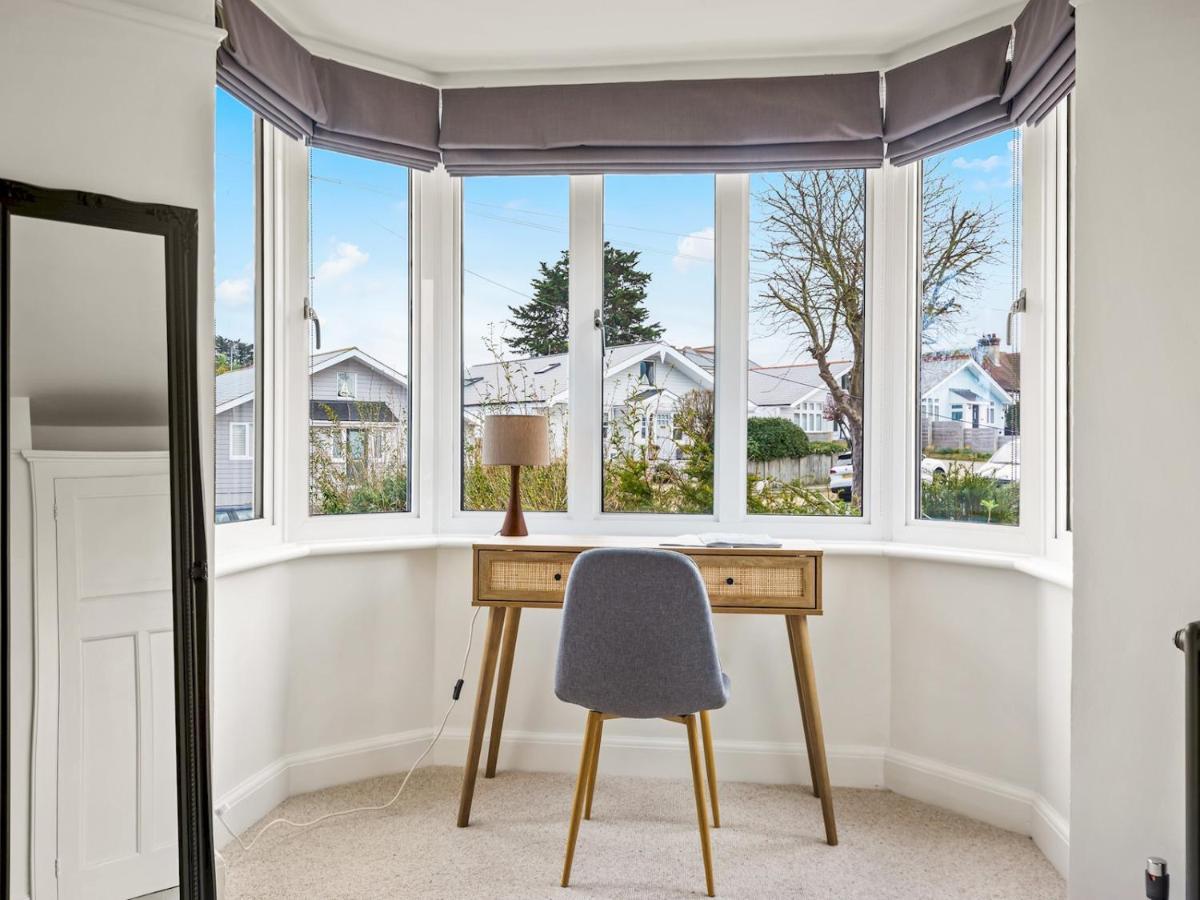 Pass The Keys Appletree Cottage - A Chic Seaside Home And Garden Whitstable Eksteriør billede